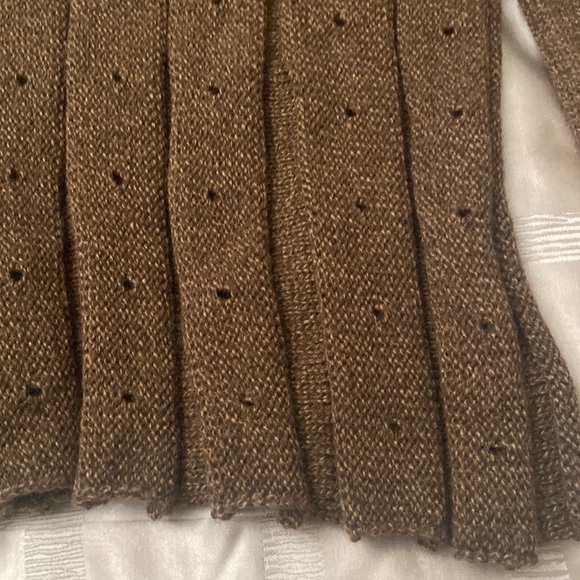 Peruvian Trading Company.50%acrylic and 50%alpaca. Made in Peru. - Picture 4 of 9